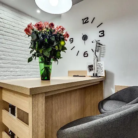 The Cube Apartment *