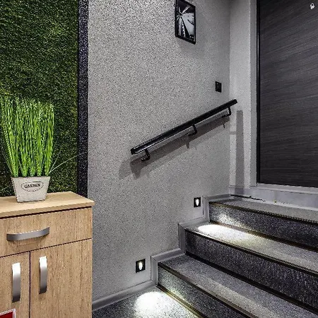 Апартаменты The Cube *